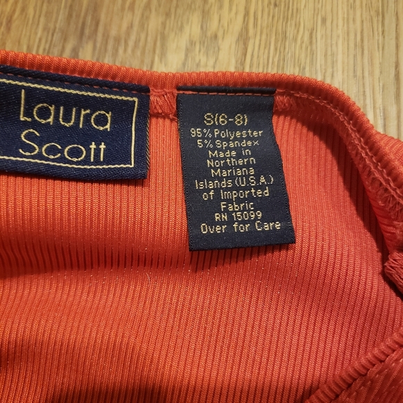 Women's LAURA SCOTT S (6-8) RED Short Sleeve Ribbed Polyester Spandex Top Shirt - Picture 5 of 5